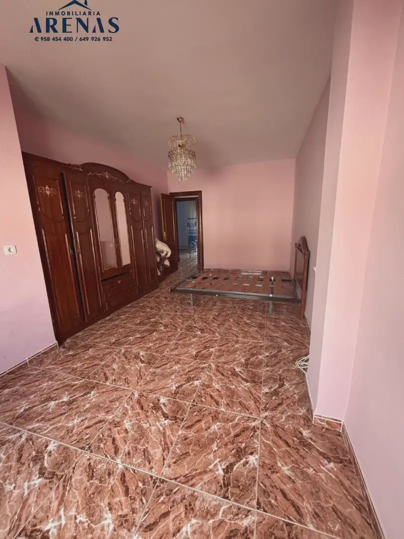 4 soverom Hus til salgs i Illora med garasje - € 135 000 (Ref: 10140112)