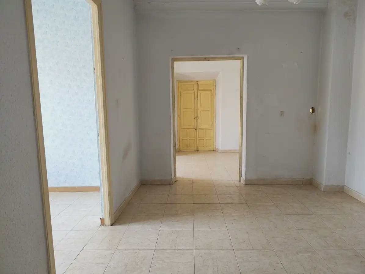 Hus till salu i Pinos Puente - 65 000 € (Ref: 10140417)
