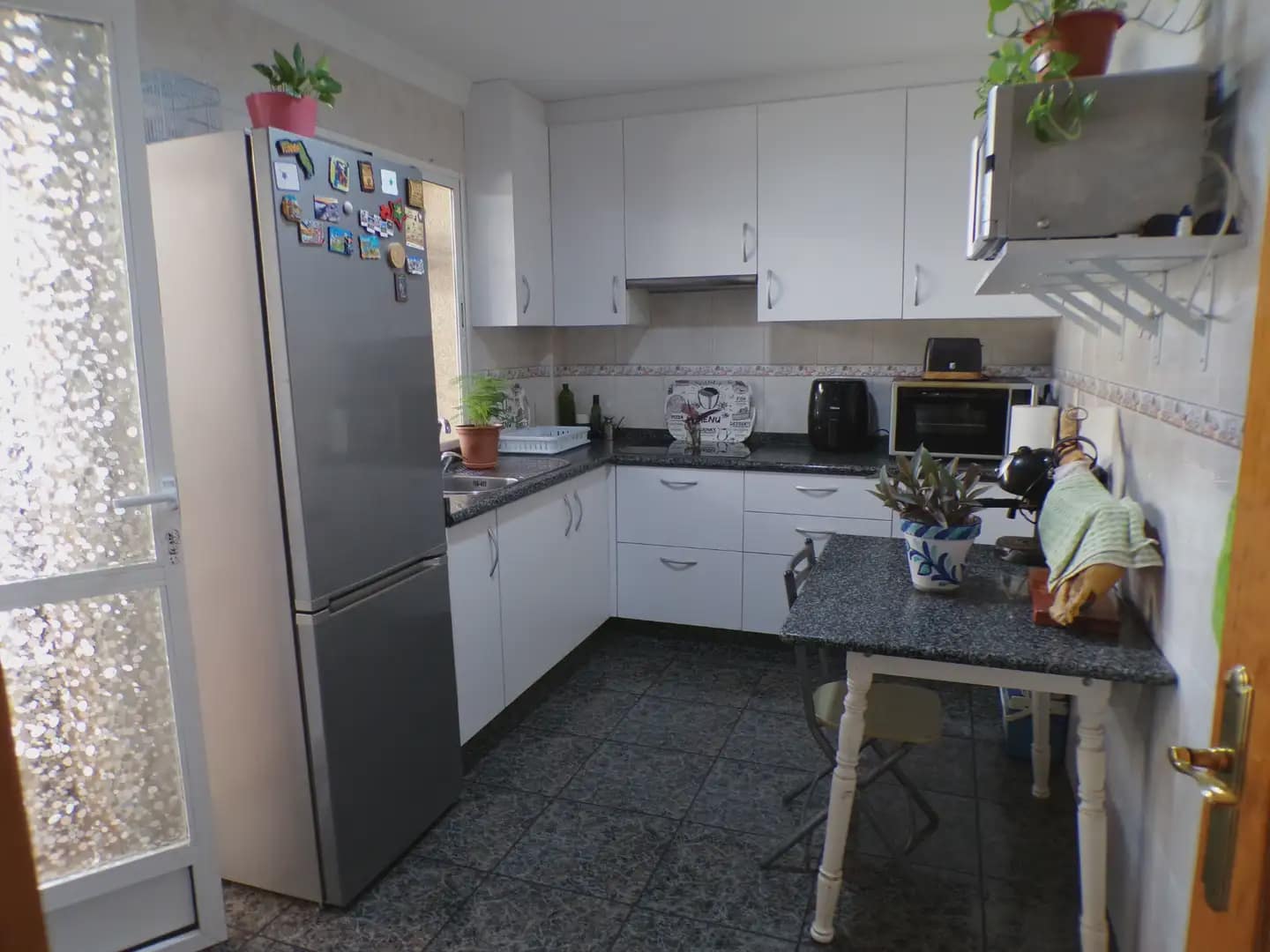 4 soveværelse Byhus til salg i Atarfe med garage - € 269.500 (Ref: 10160180)
