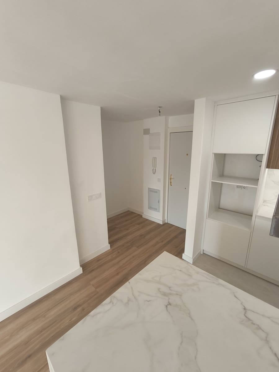 Piso de 3 habitaciones en Alicante / Alacant ciudad en venta - 349.000 € (Ref: 9999306)