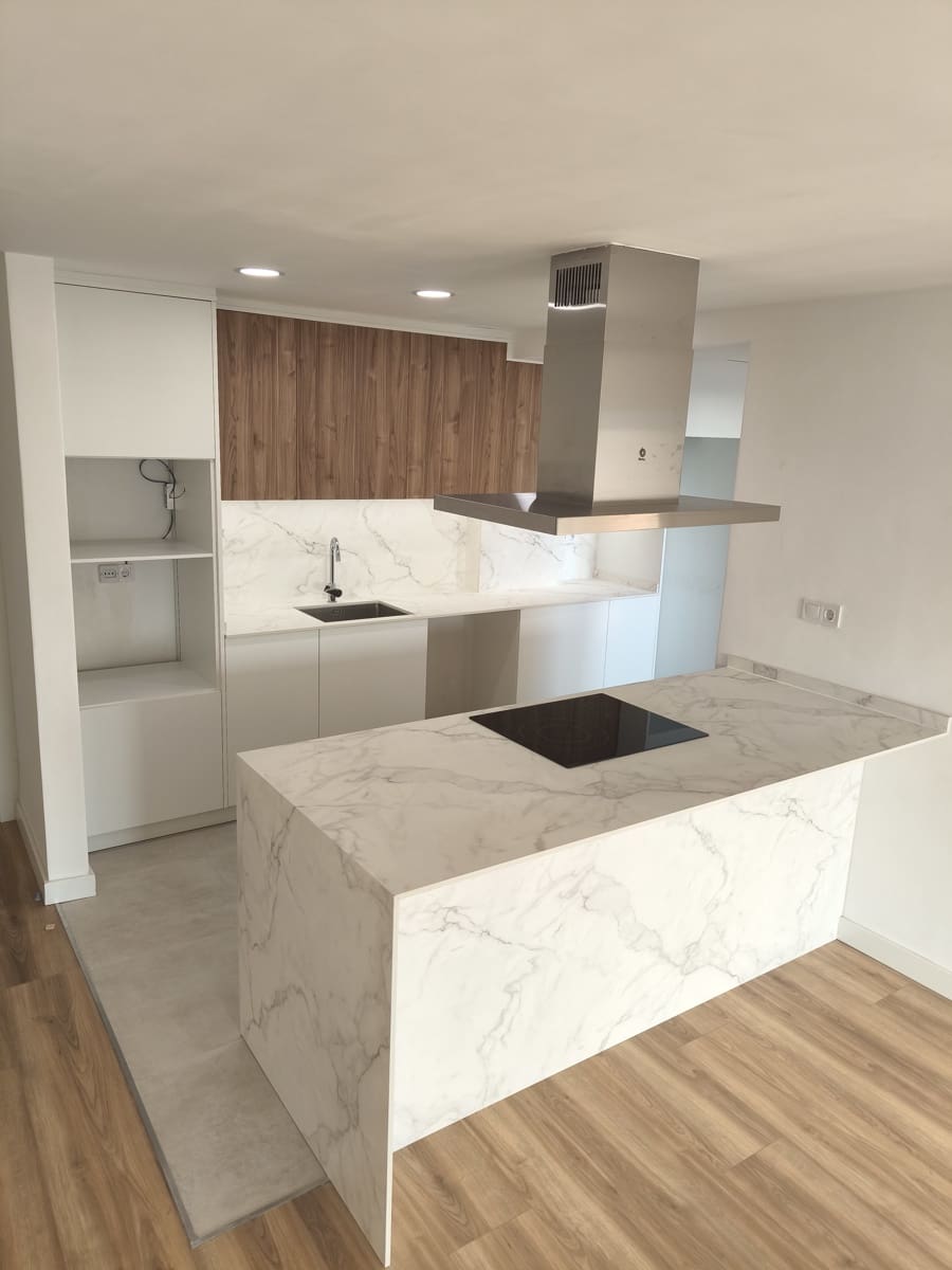 Piso de 3 habitaciones en Alicante / Alacant ciudad en venta - 349.000 € (Ref: 9999306)