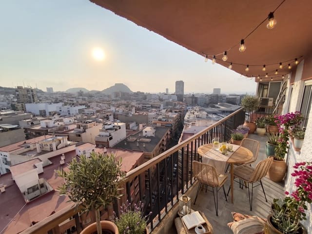 Piso de 3 habitaciones en Santo Domingo, Alicante / Alacant ciudad en venta - 349.000 € (Ref: 9999306)