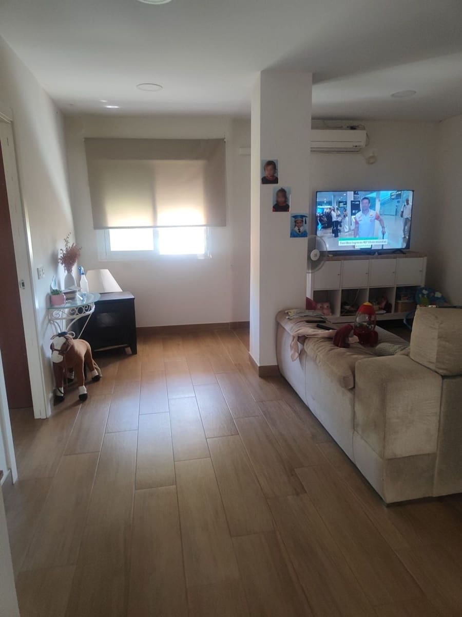 Chalet de 3 habitaciones en Puerto de la Torre en venta con garaje - 550.000 € (Ref: 10059597)