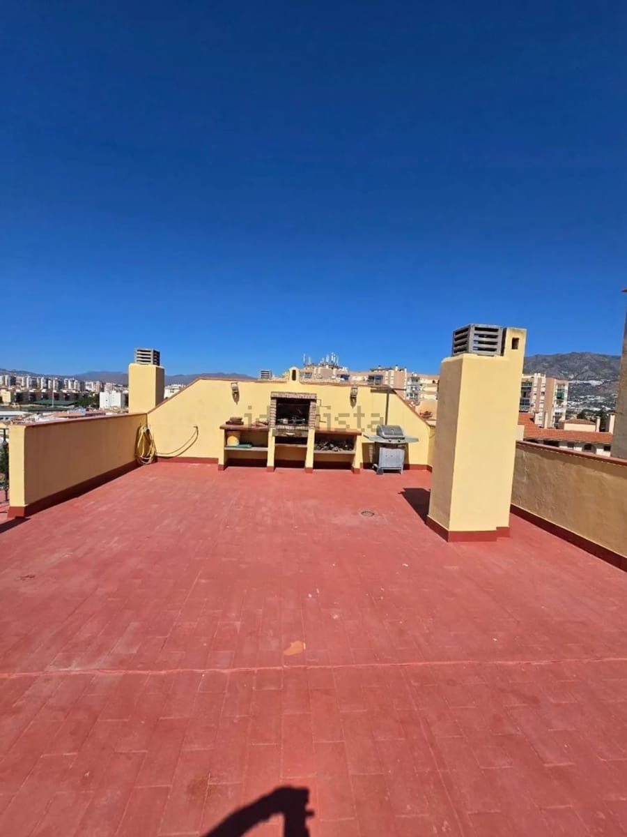 3 Zimmer Apartment zu verkaufen in Fuengirola mit Garage - 360.000 € (Ref: 10059599)