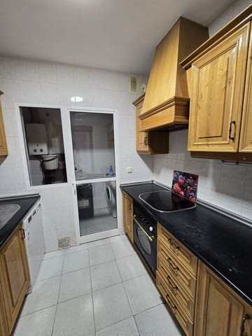 3 Zimmer Apartment zu verkaufen in Centro ciudad, Fuengirola mit Garage - 375.000 € (Ref: 10059599)