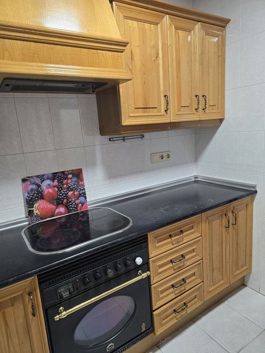 3 bedroom Apartment for sale in Fuengirola with garage - € 375,000 (Ref: 10059599)
