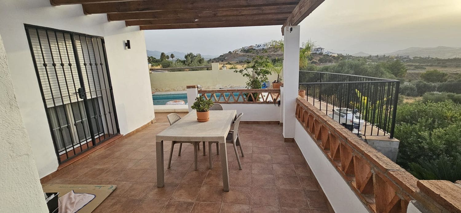 4 camera da letto Villa in vendita in Coin con piscina garage - 485.000 € (Rif: 10059600)