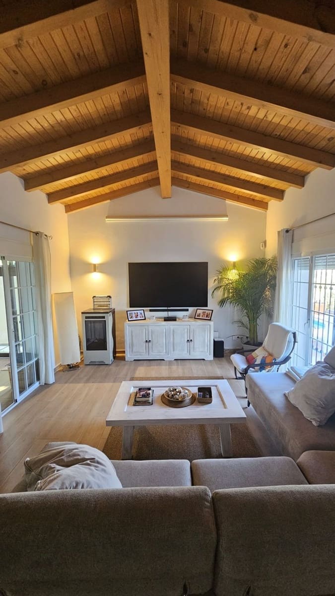 4 camera da letto Villa in vendita in Coin con piscina garage - 485.000 € (Rif: 10059600)
