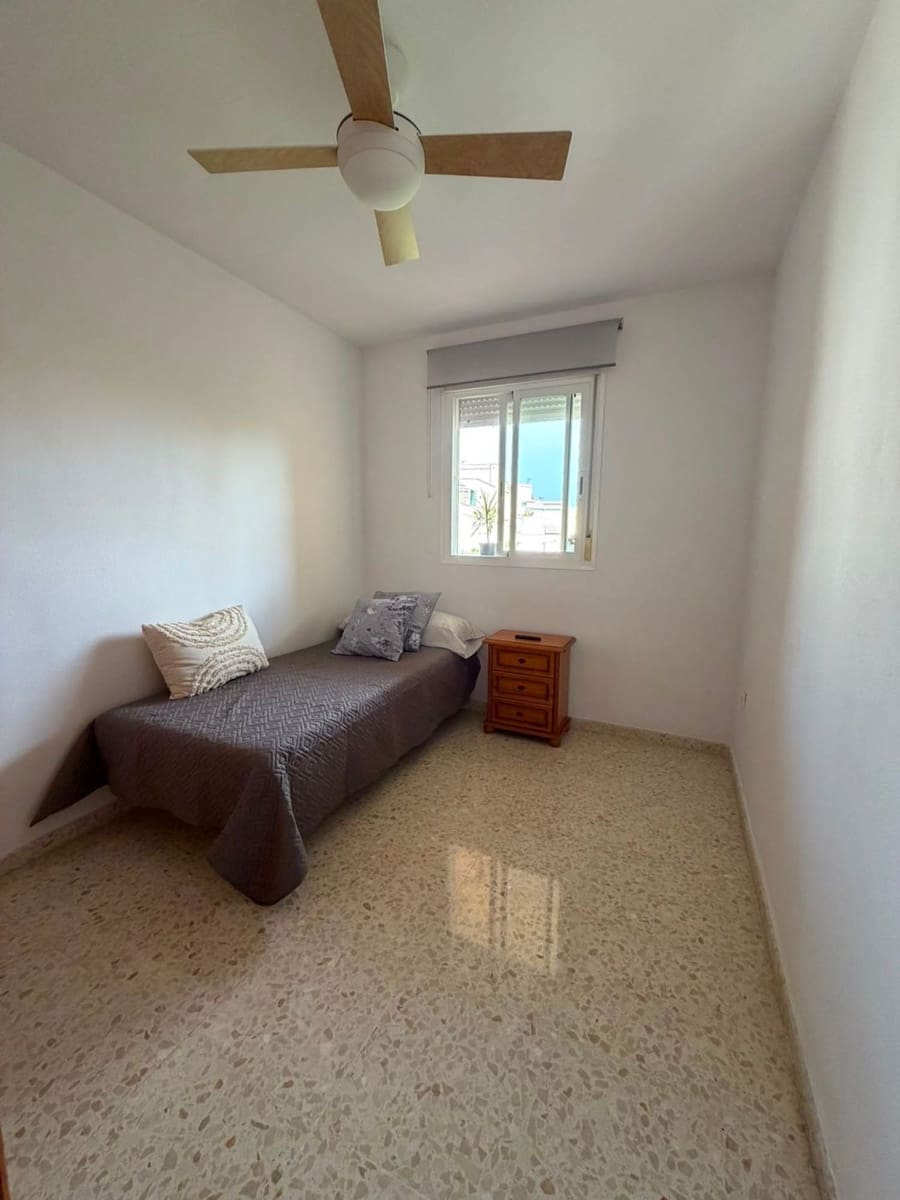 3 sypialnia Apartament do wynajęcia w Miasto Malaga z basenem garażem - 1 600 € (Ref: 10059601)