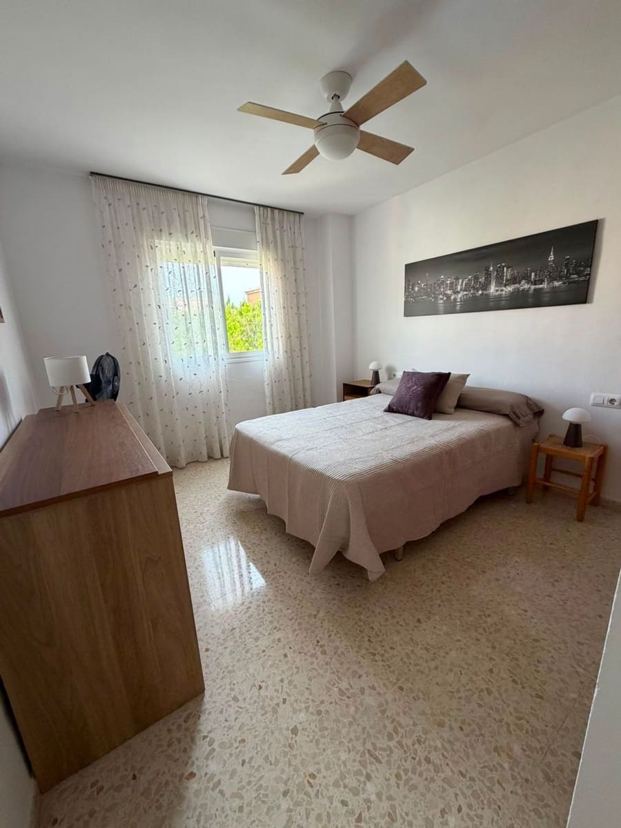 3 sypialnia Apartament do wynajęcia w Miasto Malaga z basenem garażem - 1 600 € (Ref: 10059601)