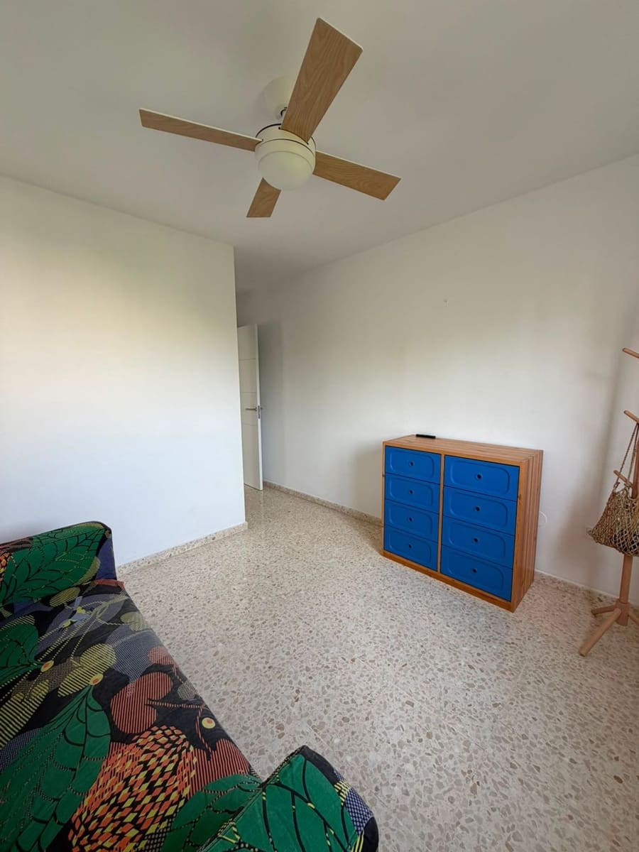 3 sypialnia Apartament do wynajęcia w Miasto Malaga z basenem garażem - 1 600 € (Ref: 10059601)