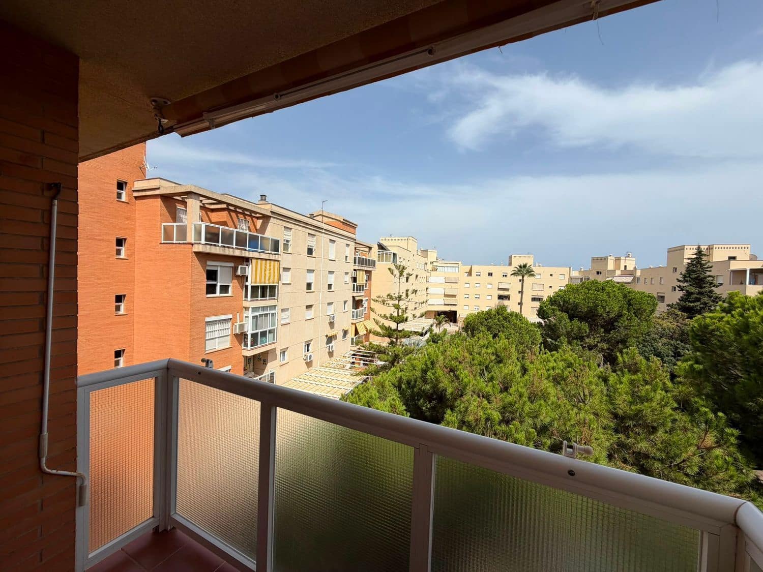3 sypialnia Apartament do wynajęcia w Miasto Malaga z basenem garażem - 1 600 € (Ref: 10059601)