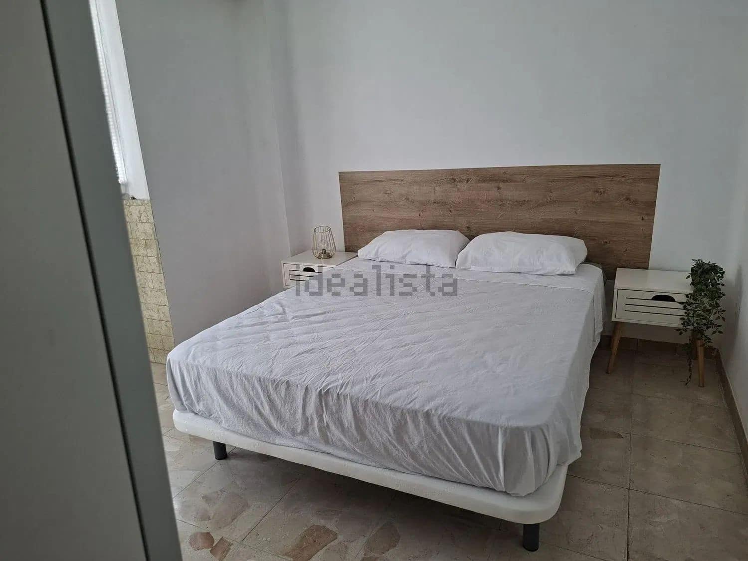 2 bedroom Apartment for rent in Malaga city with garage - € 1,100 (Ref: 10059603)