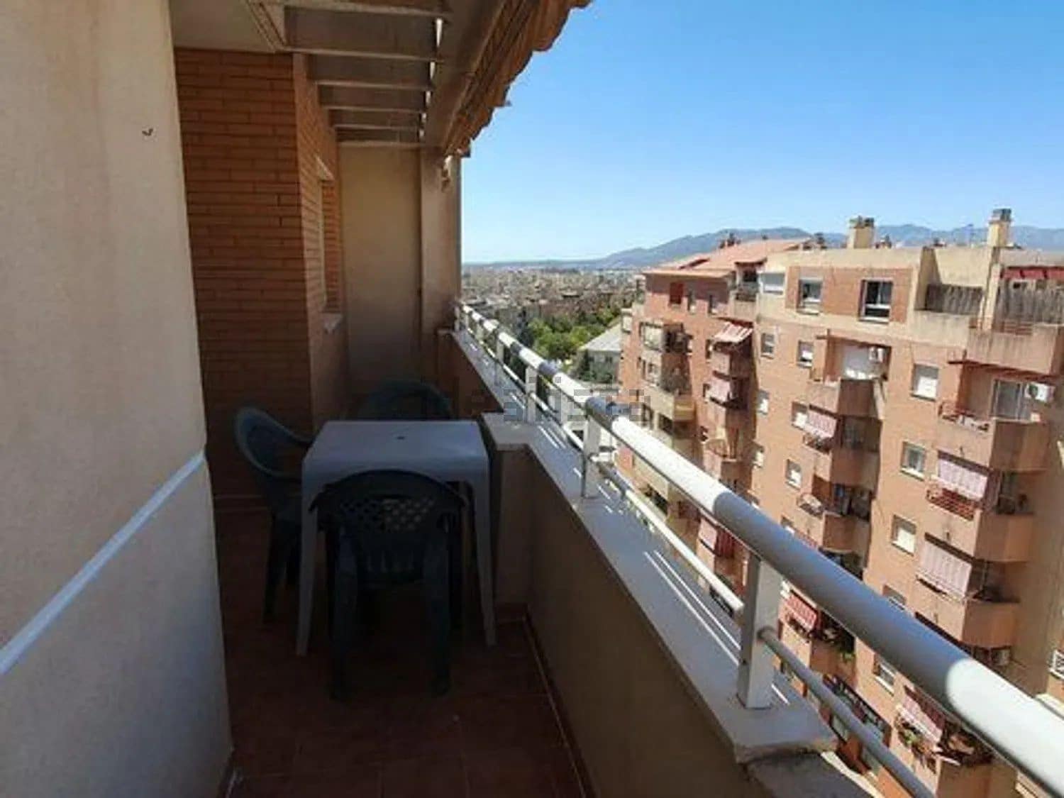 3 Zimmer Apartment zu vermieten in Malaga Stadt mit Pool Garage - 1.500 € (Ref: 10059604)