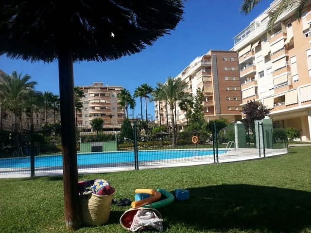 3 Zimmer Apartment zu vermieten in Torre Atalaya, Málaga Stadt mit Pool Garage - 1.500 € (Ref: 10059604)