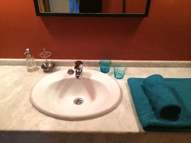 1 sypialnia Apartament do wynajęcia w Centro Historico, Miasto Málaga z garażem - 1 150 € (Ref: 10059605)