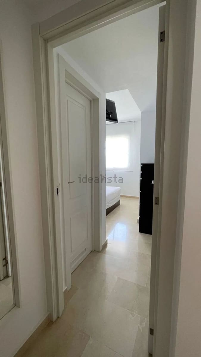 2 bedroom Apartment for sale in Las Lagunas de Mijas with pool garage - € 300,000 (Ref: 10059607)