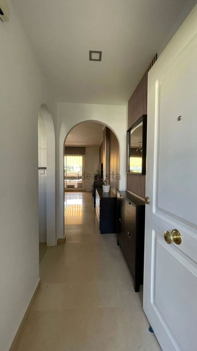 2 bedroom Apartment for sale in Las Lagunas de Mijas with pool garage - € 300,000 (Ref: 10059607)