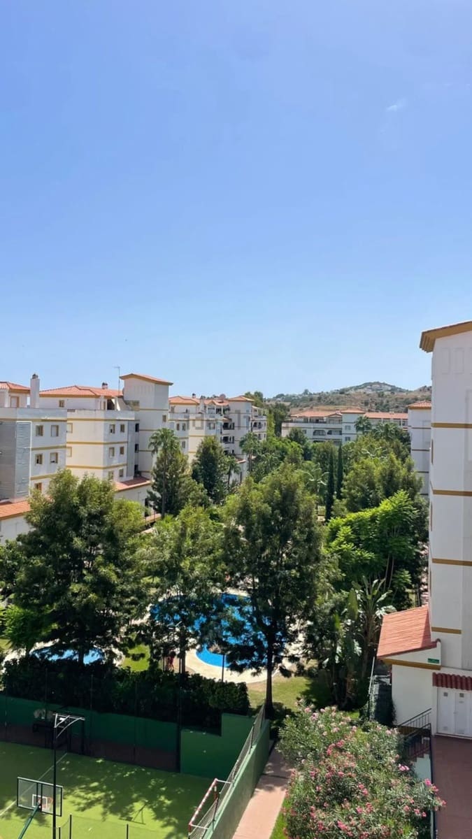 2 bedroom Apartment for sale in Las Lagunas de Mijas with pool garage - € 300,000 (Ref: 10059607)