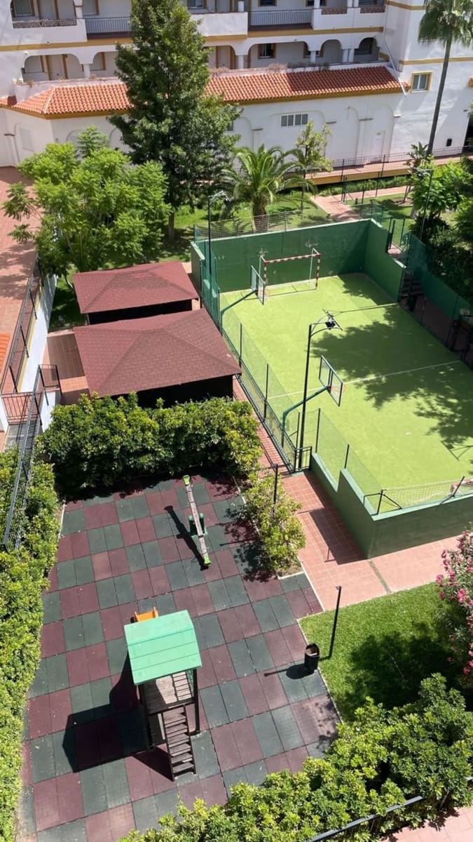 2 bedroom Apartment for sale in Las Lagunas de Mijas with pool garage - € 300,000 (Ref: 10059607)
