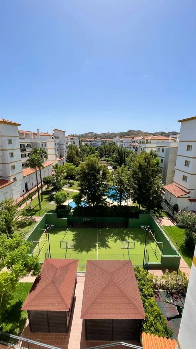 2 bedroom Apartment for sale in Las Lagunas de Mijas with pool garage - € 300,000 (Ref: 10059607)