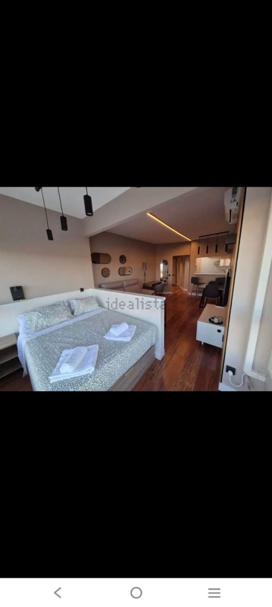 Apartment for rent in Torremolinos with pool garage - € 900 (Ref: 10059609)