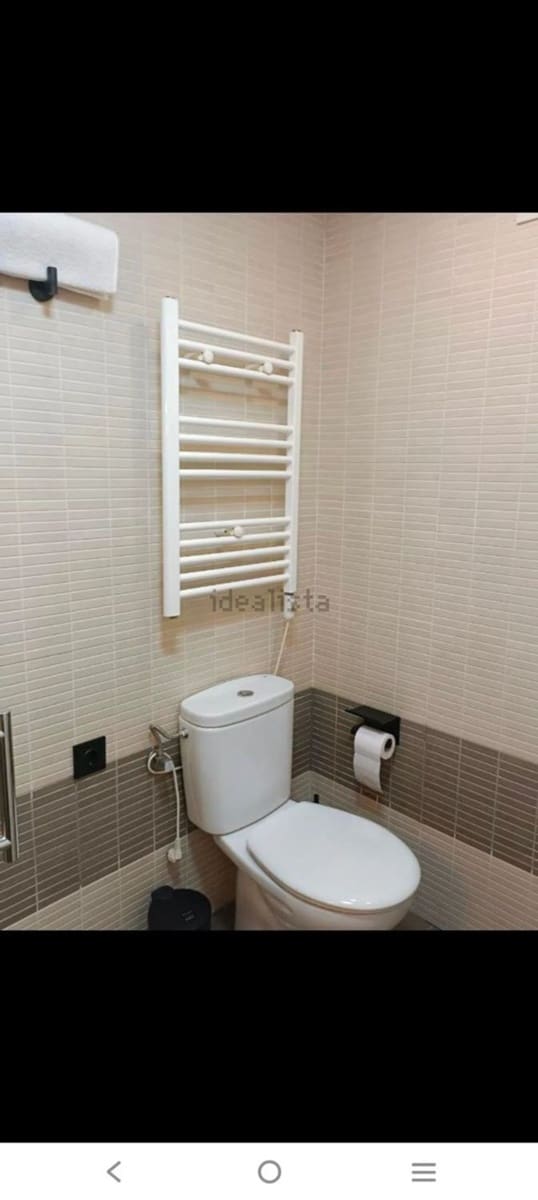 Apartment for rent in Torremolinos with pool garage - € 900 (Ref: 10059609)