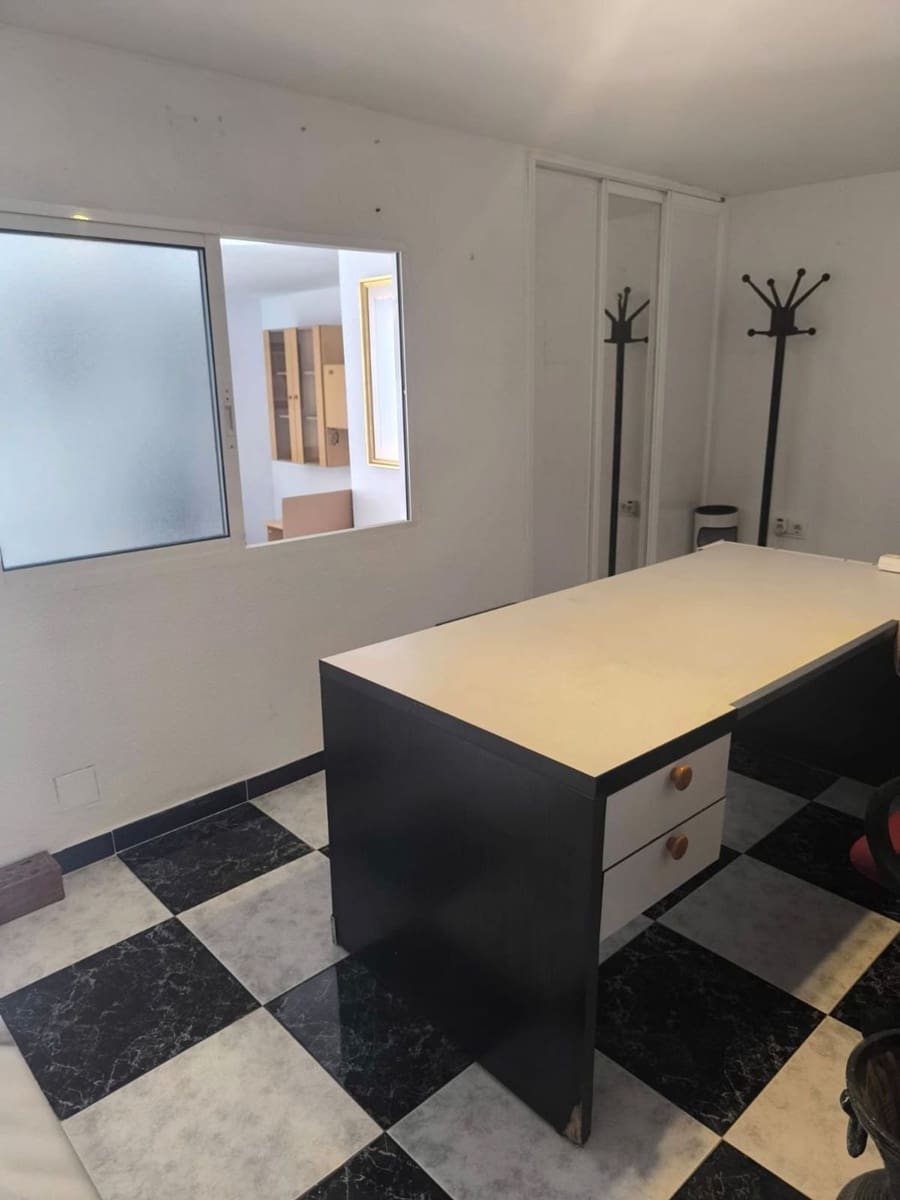 3 soveværelse Byhus til salg i Torre de Benagalbon med garage - € 620.000 (Ref: 10059610)