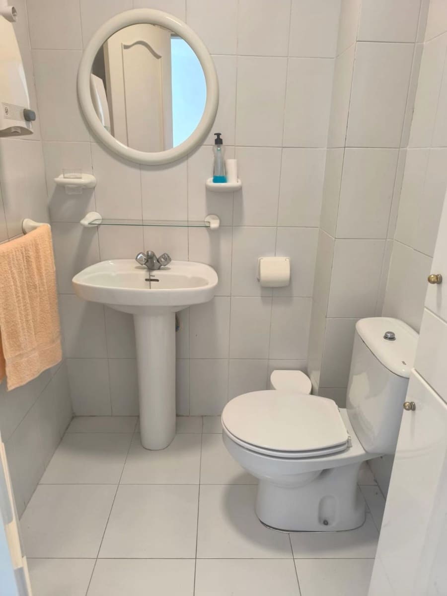3 soveværelse Byhus til salg i Torre de Benagalbon med garage - € 620.000 (Ref: 10059610)