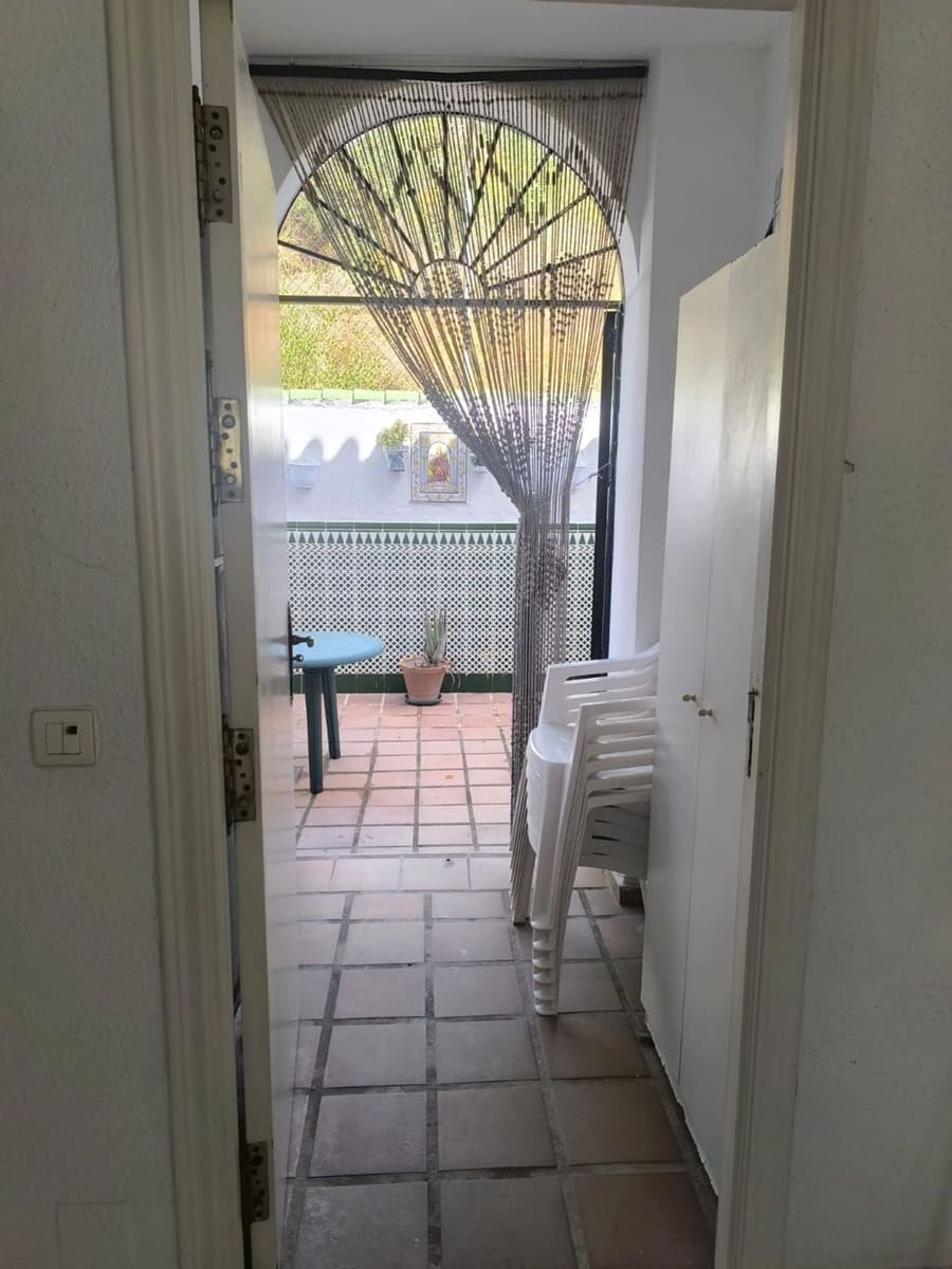 3 soveværelse Byhus til salg i Torre de Benagalbon med garage - € 620.000 (Ref: 10059610)
