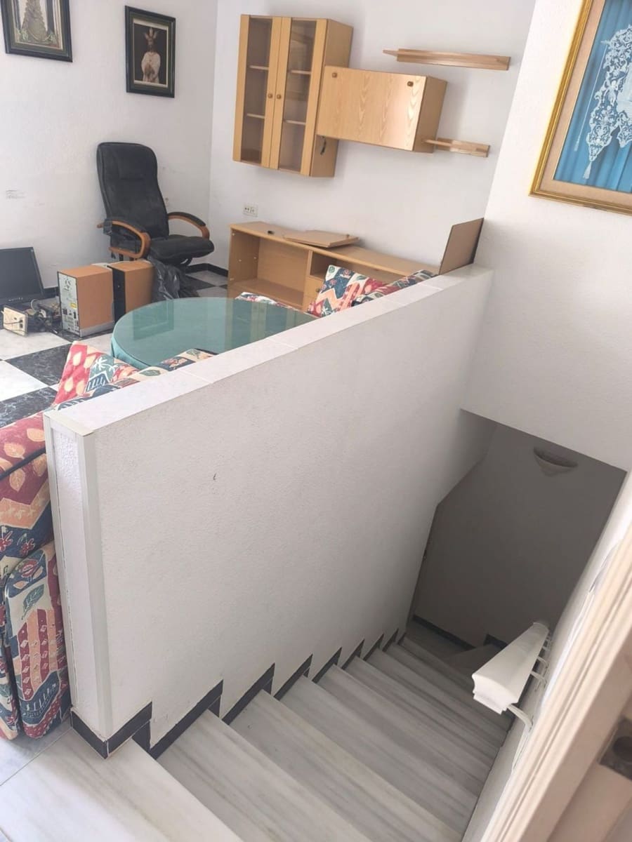3 soveværelse Byhus til salg i Torre de Benagalbon med garage - € 620.000 (Ref: 10059610)