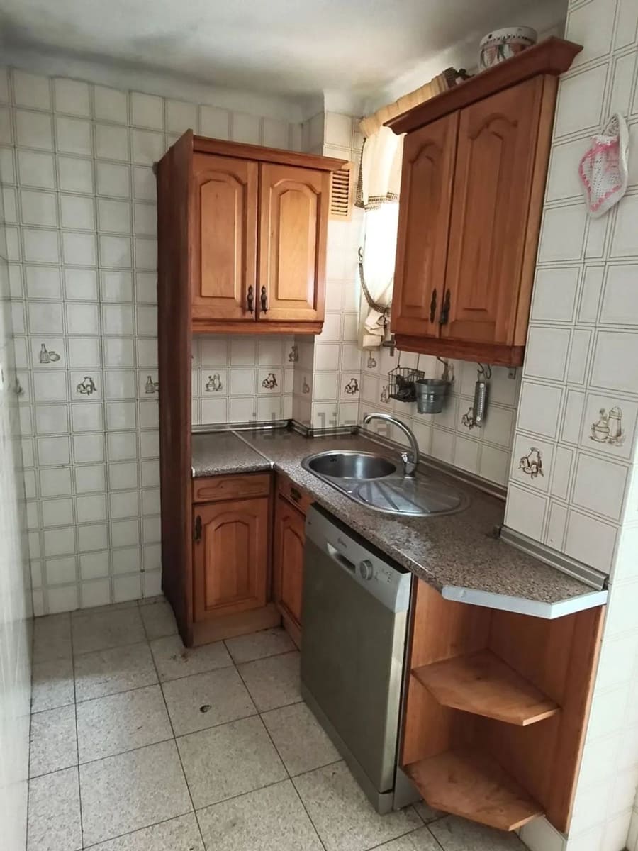 4 soverom Leilighet til salgs i Malaga by med garasje - € 400 000 (Ref: 10059611)