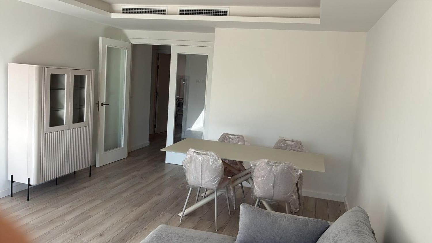 2 soverom Leilighet til leie i Torremolinos med svømmebasseng garasje - € 2 200 (Ref: 10059612)