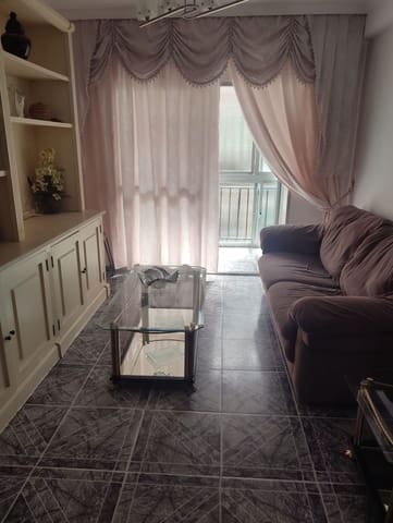 3 sypialnia Apartament do wynajęcia w San Martin, Miasto Málaga z garażem - 1 050 € (Ref: 10059614)