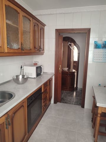 3 sypialnia Apartament do wynajęcia w San Martin, Miasto Málaga z garażem - 1 050 € (Ref: 10059614)
