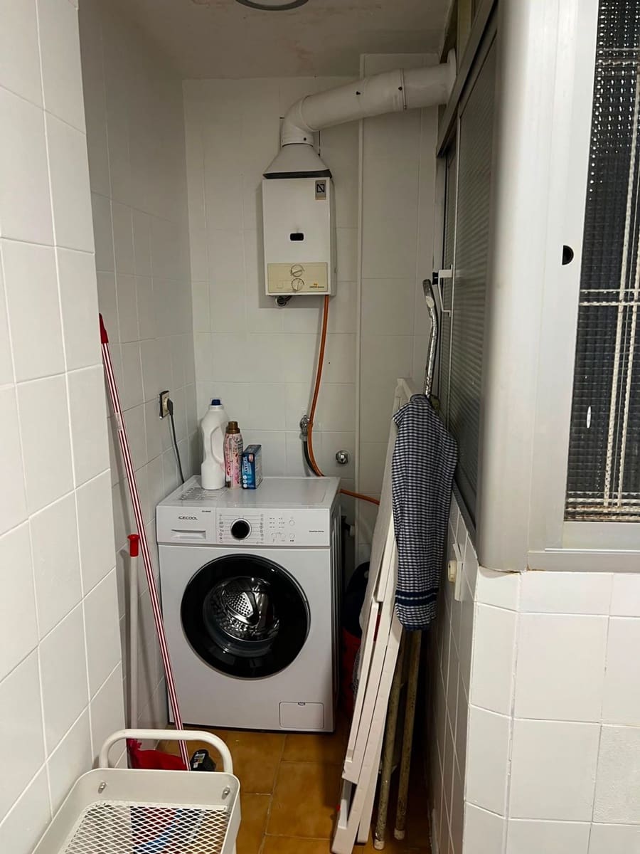 2 sypialnia Apartament do wynajęcia w Miasto Malaga z garażem - 1 200 € (Ref: 10059616)