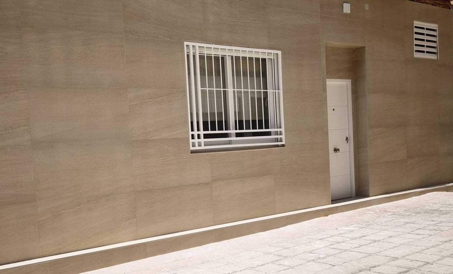 2 sypialnia Apartament do wynajęcia w Miasto Malaga z garażem - 1 400 € (Ref: 10059617)