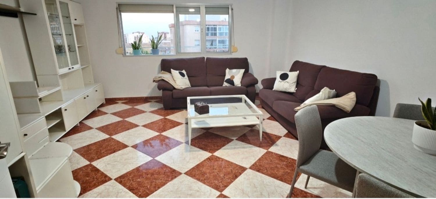 3 sypialnia Apartament do wynajęcia w Miasto Malaga z garażem - 1 400 € (Ref: 10059619)