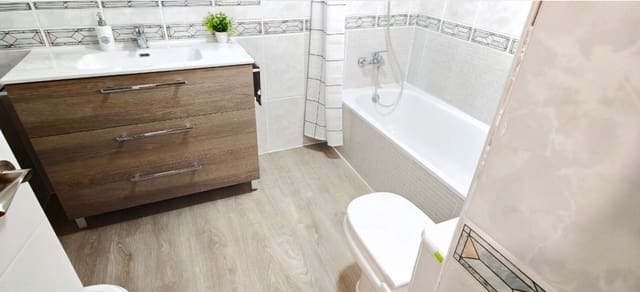 3 sypialnia Apartament do wynajęcia w Camino de Antequera, Miasto Málaga z garażem - 1 400 € (Ref: 10059619)