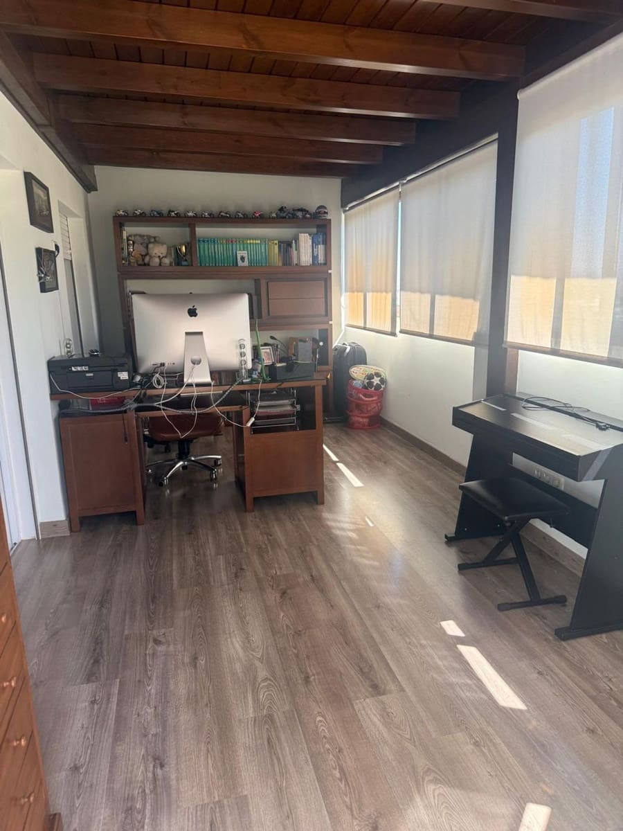3 camera da letto Appartamento in vendita in Coin con piscina garage - 495.000 € (Rif: 10061253)
