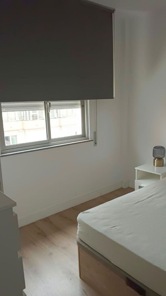 3 slaapkamer Appartement te huur in Malaga stad met garage - € 1.200 (Ref: 10061254)