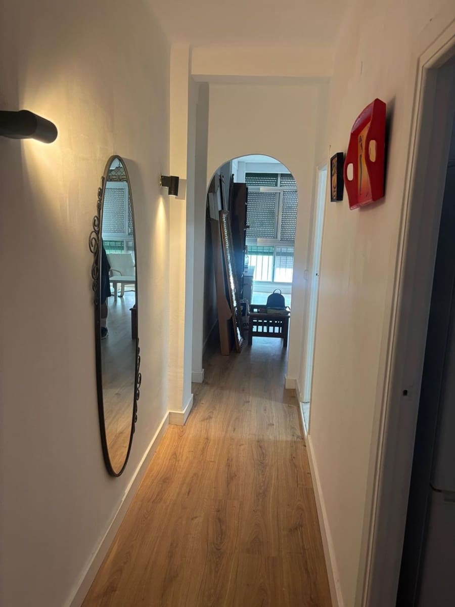 3 slaapkamer Appartement te huur in Malaga stad met garage - € 1.200 (Ref: 10061254)