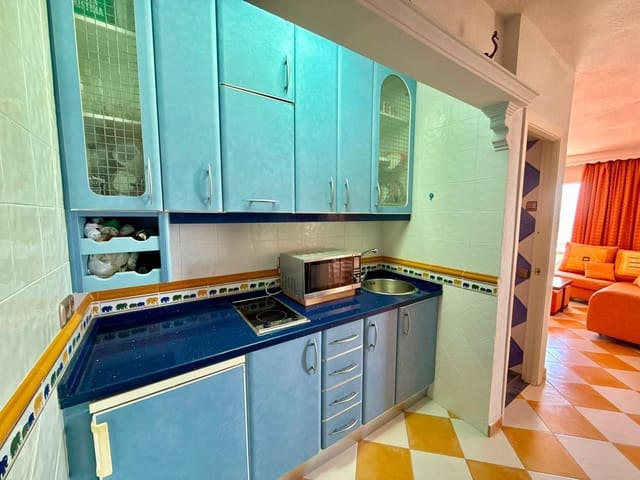 1 soveværelse Lejlighed til leje i Torremolinos med garage - € 1.500 (Ref: 10063771)