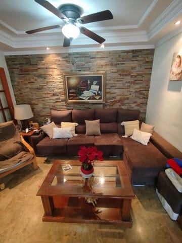 4 sypialnia Apartament na sprzedaż w El Higueral, Miasto Málaga z basenem garażem - 410 000 € (Ref: 10077404)
