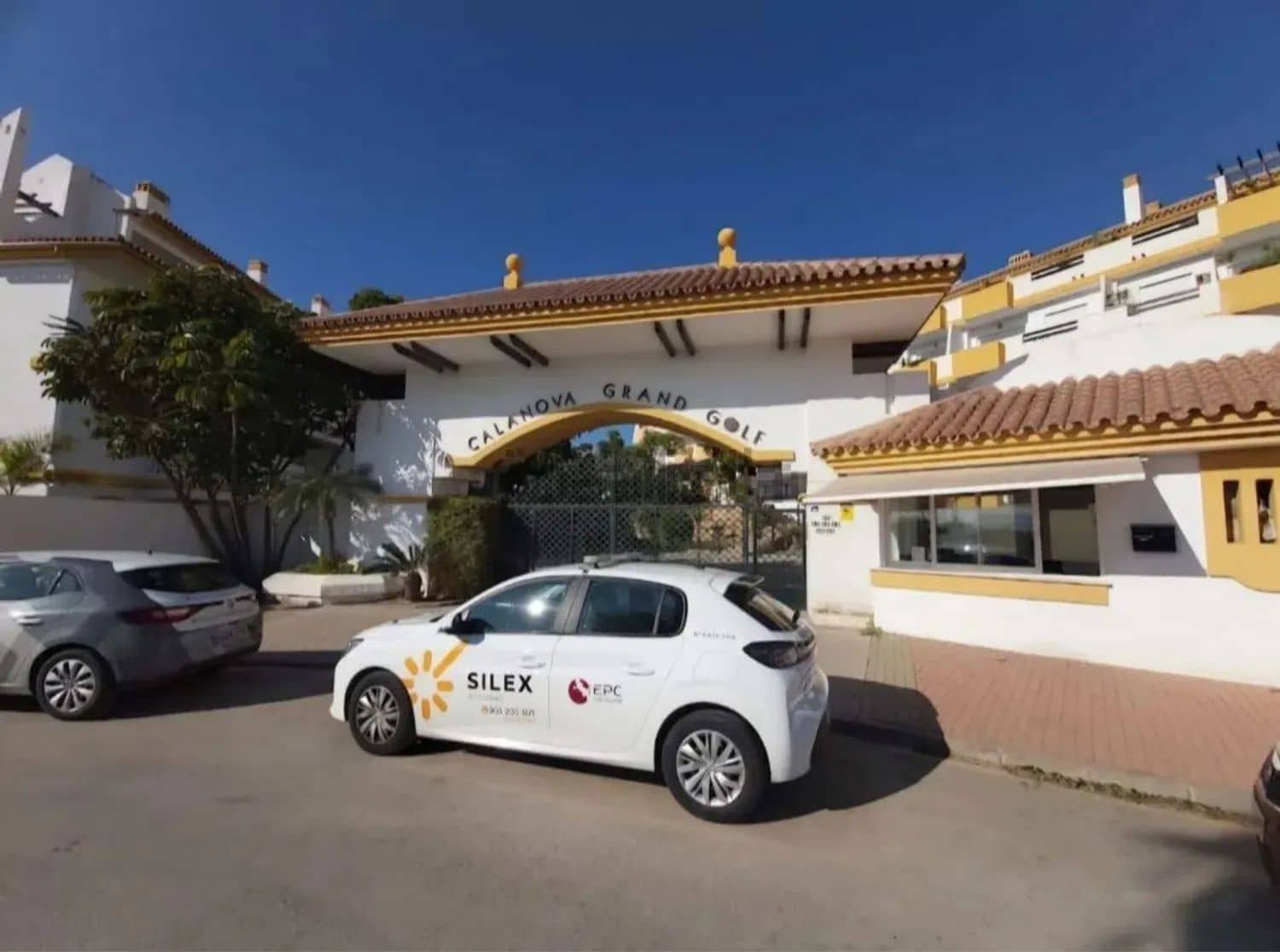 2 soveværelse Lejlighed til salg i La Cala de Mijas med swimmingpool garage - € 350.000 (Ref: 10077406)