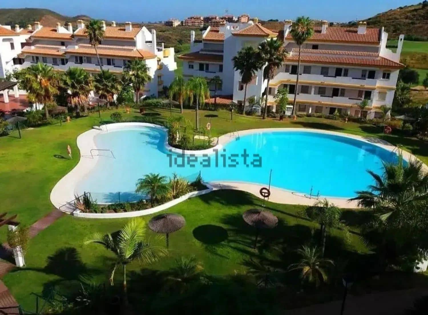 2 soveværelse Lejlighed til salg i La Cala de Mijas med swimmingpool garage - € 350.000 (Ref: 10077406)