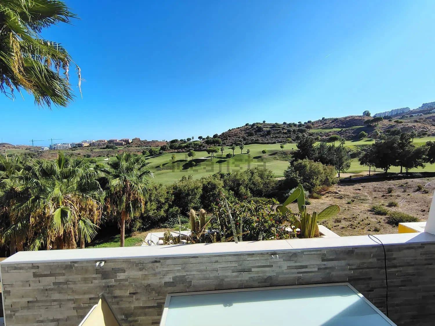 2 soveværelse Lejlighed til salg i La Cala de Mijas med swimmingpool garage - € 350.000 (Ref: 10077406)