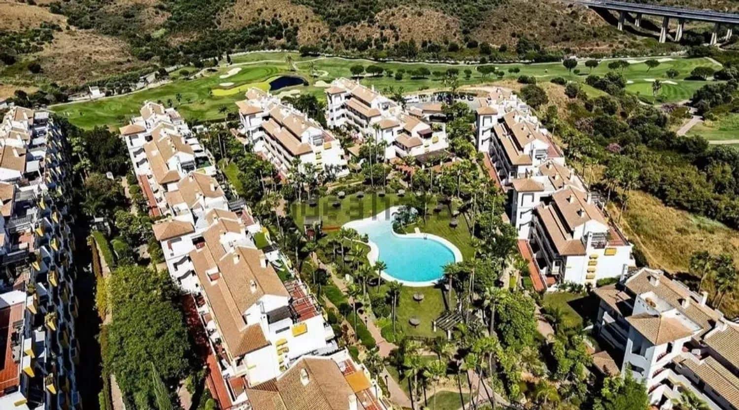 2 soveværelse Lejlighed til salg i La Cala de Mijas med swimmingpool garage - € 350.000 (Ref: 10077406)