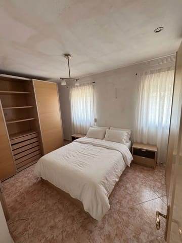 2 Zimmer Apartment zu vermieten in Giron, Málaga Stadt mit Garage - 1.000 € (Ref: 10093981)