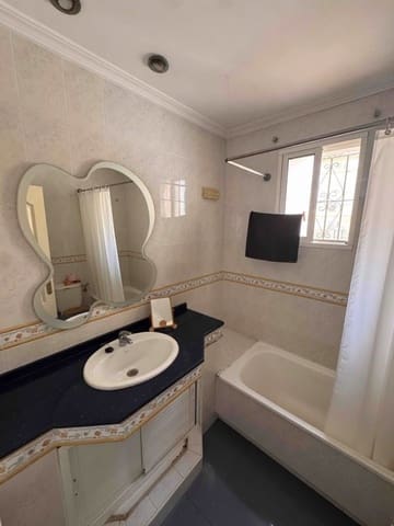 2 Zimmer Apartment zu vermieten in Giron, Málaga Stadt mit Garage - 1.000 € (Ref: 10093981)